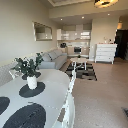 Dune A- Basen Zewnetrzny, Miejsce Parkingowe Apartment Mielno (Koszalin)
